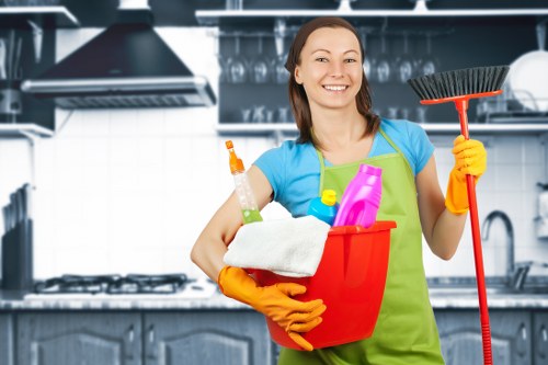 Professional move out cleaning in a Kingston Upon Thames apartment kitchen
