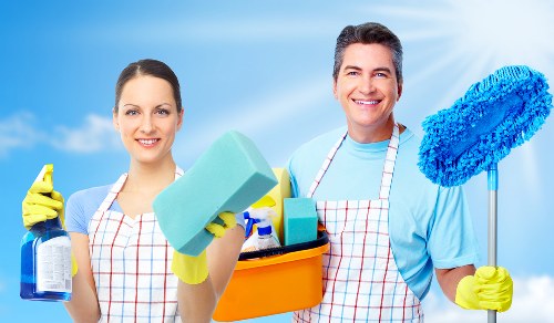 Move out cleaning service covering a flat near Kingston Upon Thames town centre